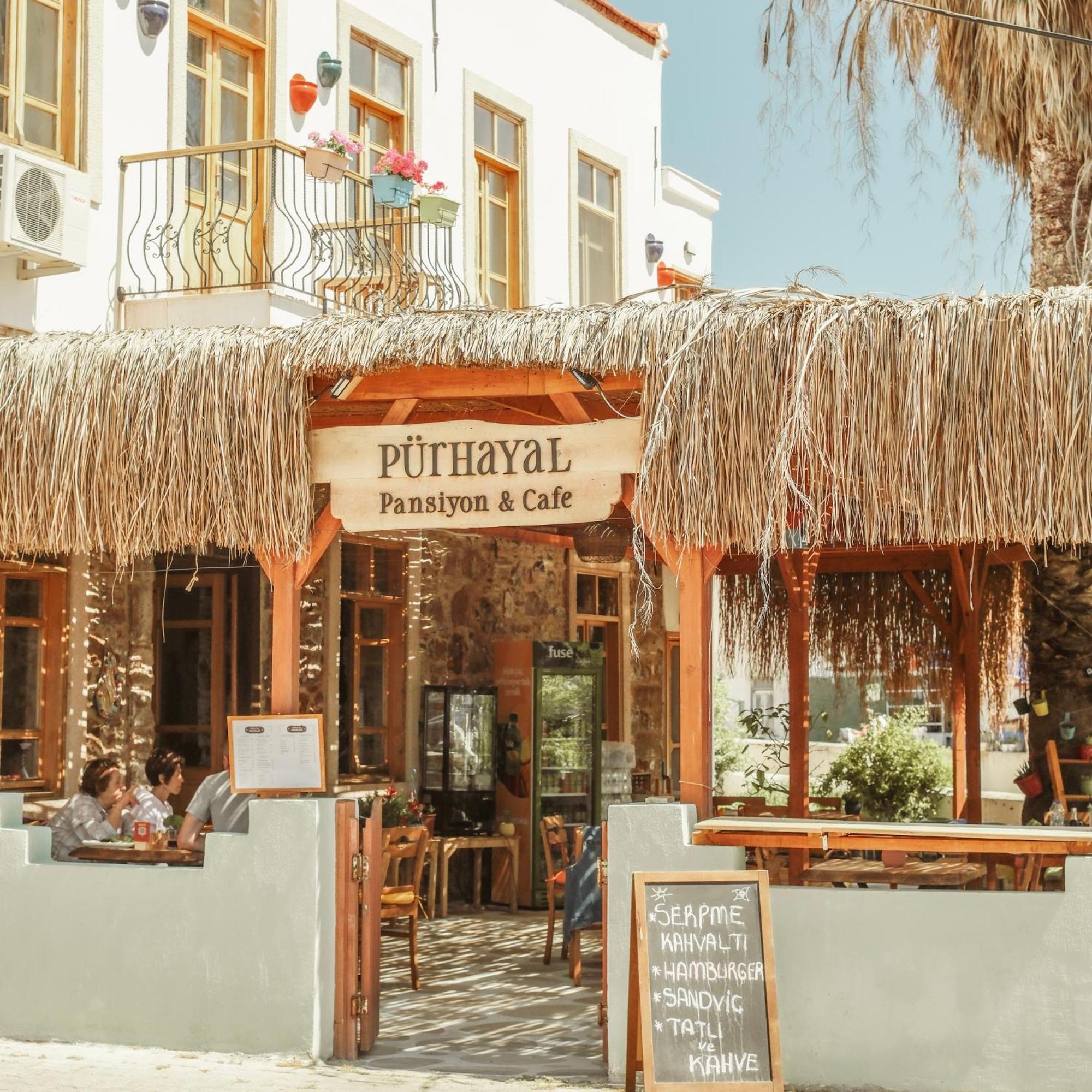 Cesme Puerhayal Pansiyon ภายนอก รูปภาพ