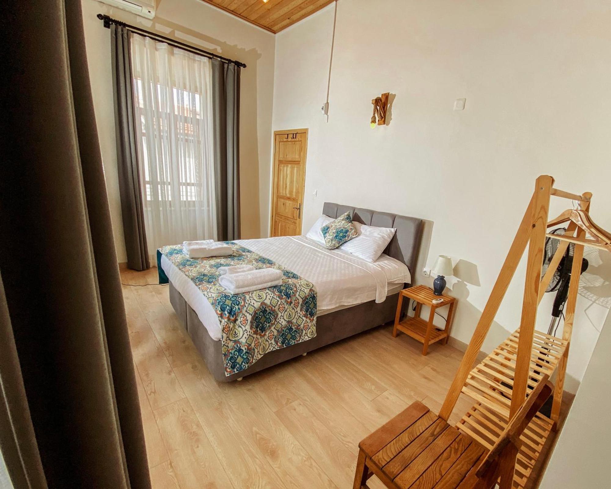Cesme Puerhayal Pansiyon ภายนอก รูปภาพ