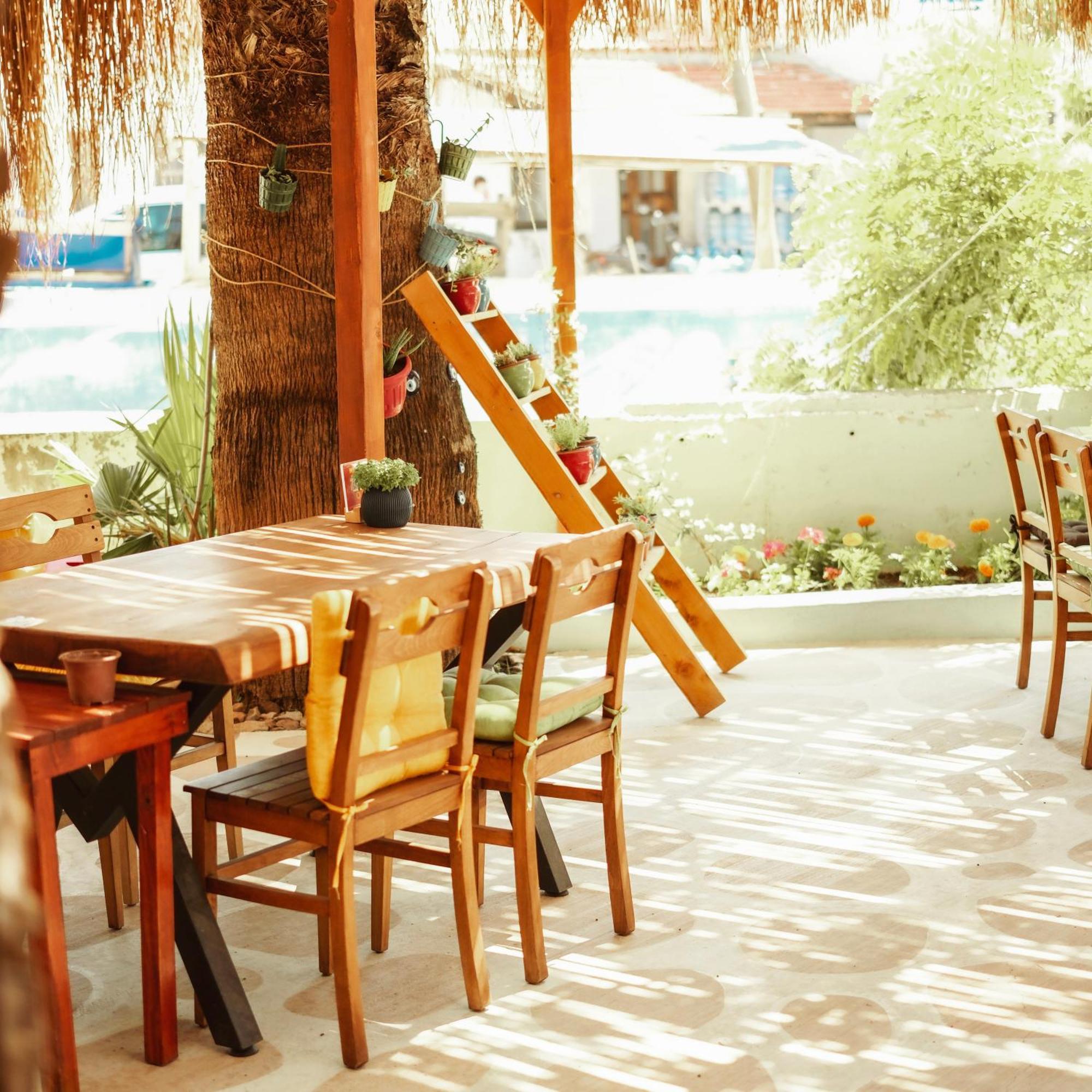 Cesme Puerhayal Pansiyon ภายนอก รูปภาพ