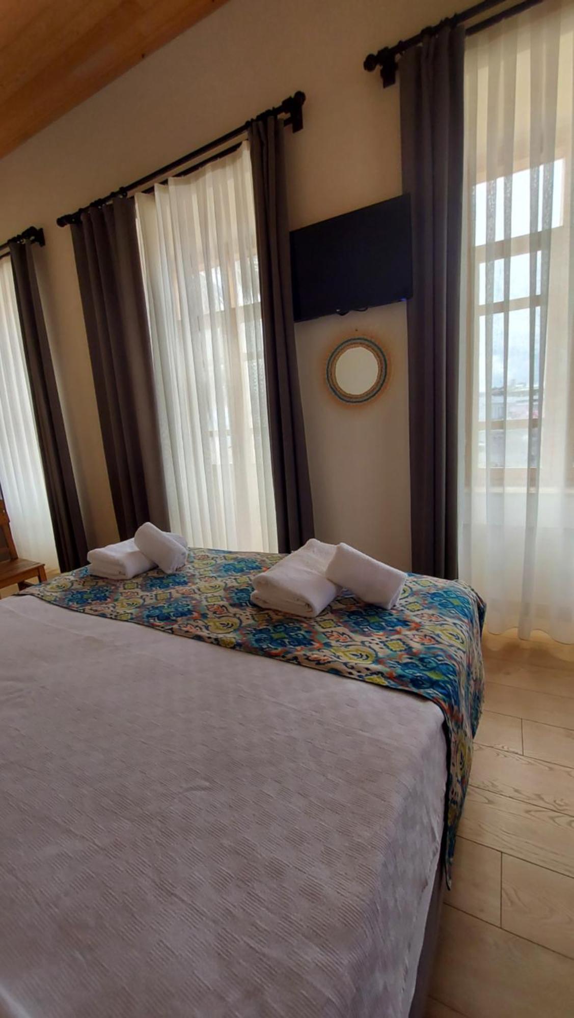 Cesme Puerhayal Pansiyon ภายนอก รูปภาพ